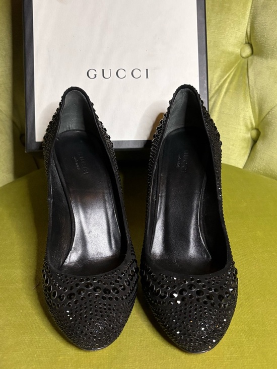 Gucci Shoes - Gucci Studs Pumps 38 Ladies' Black 338727 Rhinestone